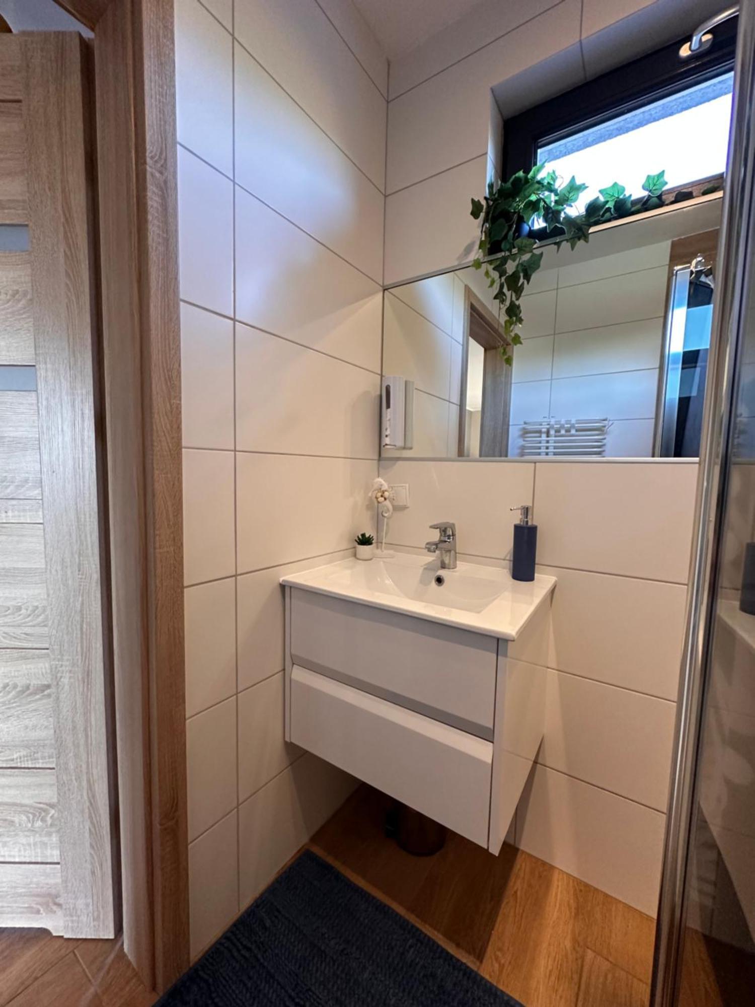 Domki Zlote Piaski Kryty Basen Sauna Jacuzzi Jastrzebia Gora Exterior photo